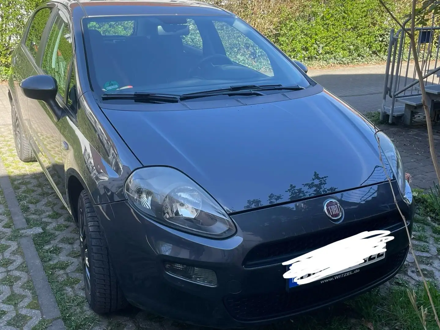Fiat Punto Gris - 1