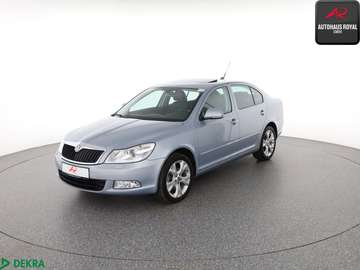 Octavia 1.8 TSI SCHIEBEDACH,1.HAND,BI-XENON,NAVI