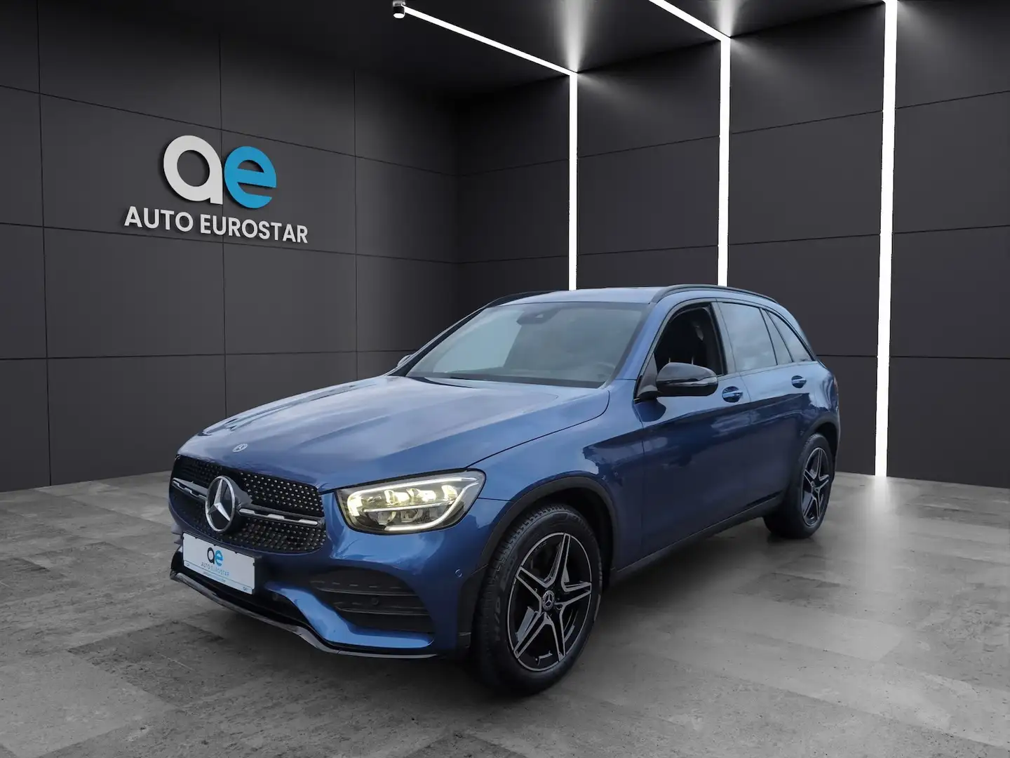 Mercedes-Benz GLC 200 AMG Night 4M*eAHK*Digital*Night*Ambiente Kék - 1
