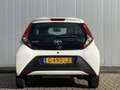 Toyota Aygo 1.0 VVT-i x-fun NL Auto Dealer Onderhouden 1e Eige Wit - thumbnail 5