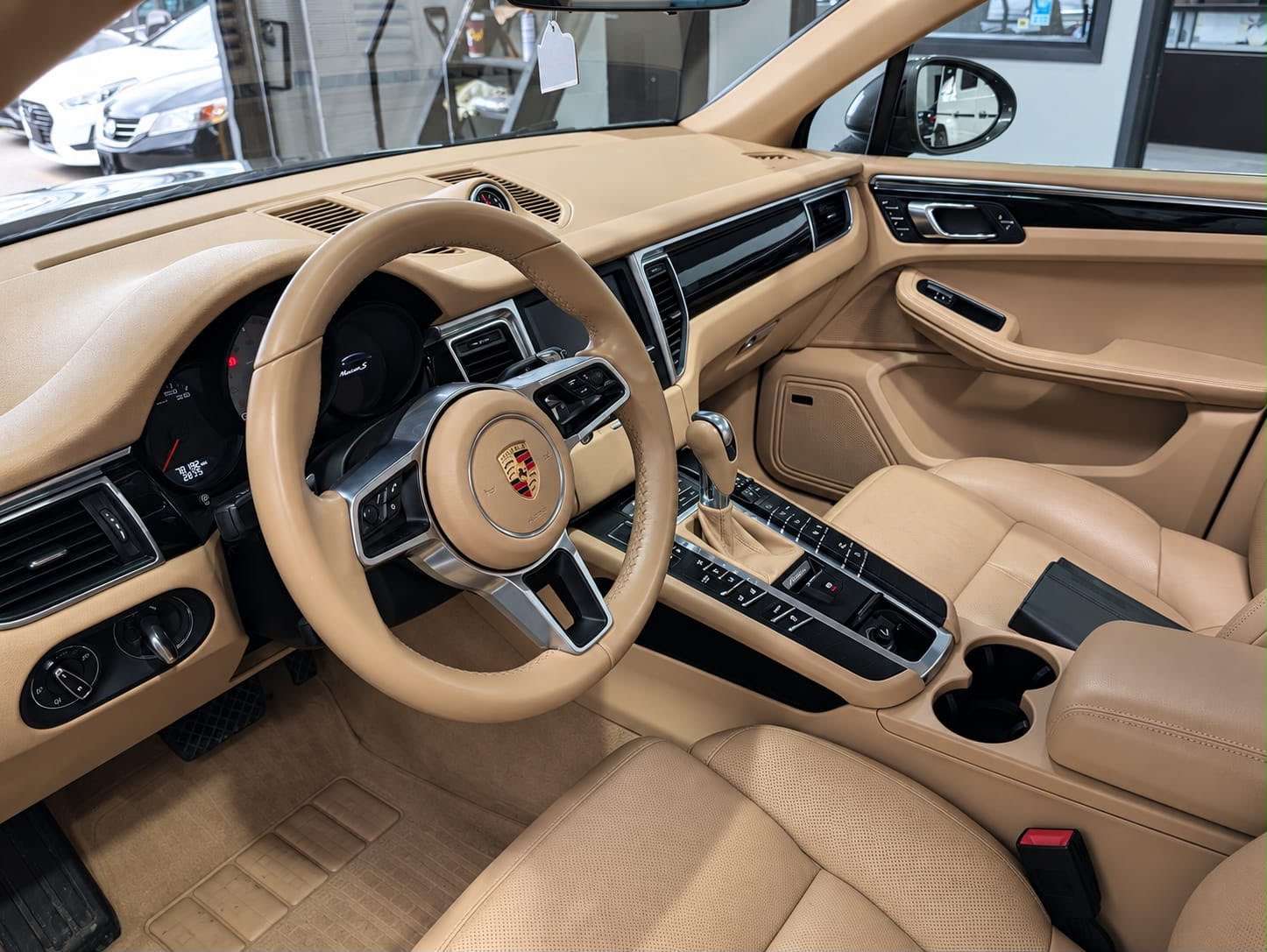 2015 Porsche Macan