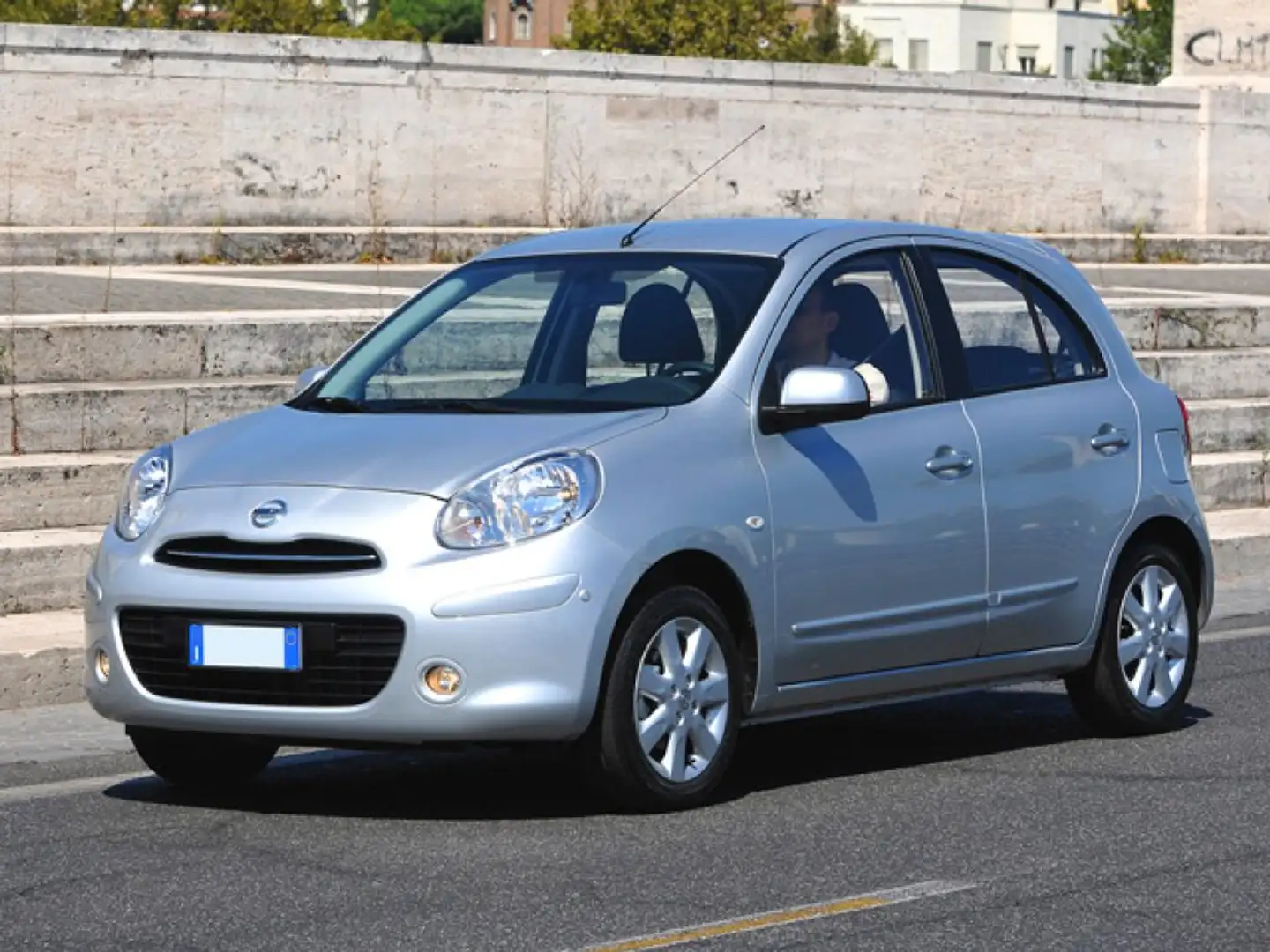 Nissan Micra 1.2 12V 5 porte Acenta Silber - 1