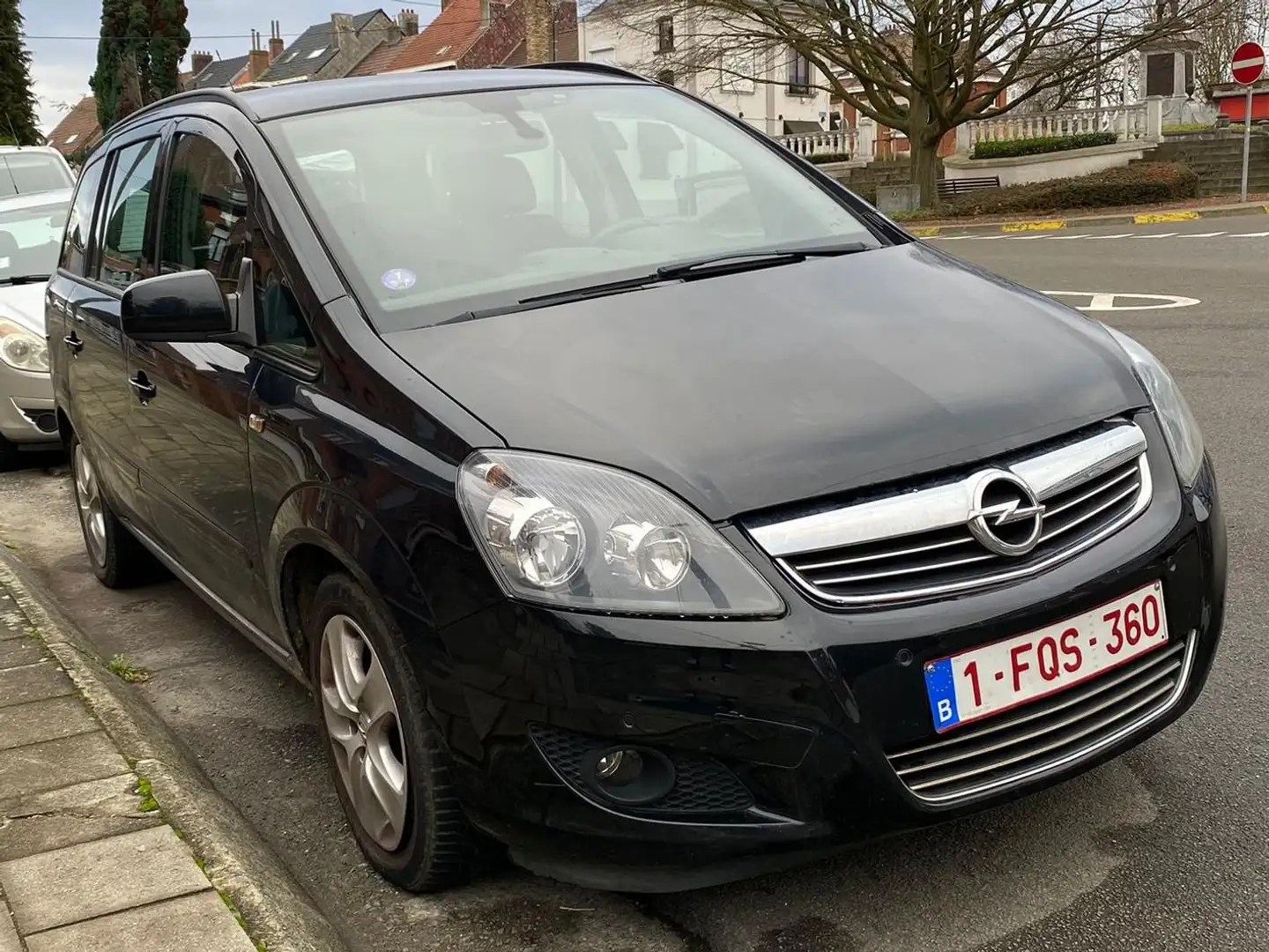 Opel Zafira Zafira 1.6i Enjoy Black - 1