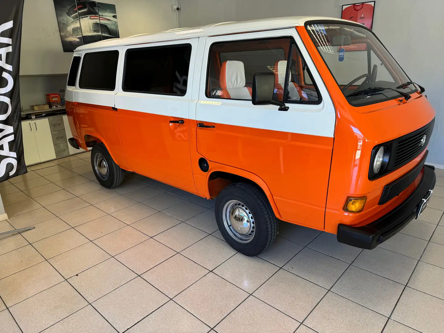 Volkswagen T3 Caravelle Naranja - 2
