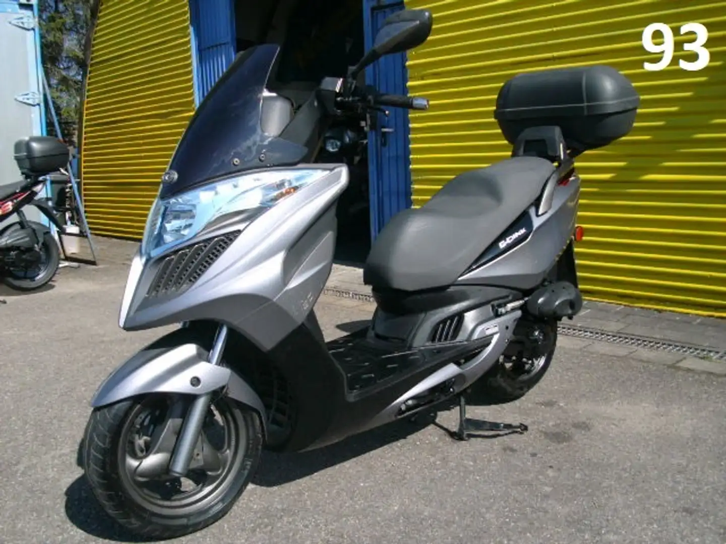Kymco Grand Dink 50 New Gdink (3.Stück ) 80 Gebrauchte im Bestand Grau - 1