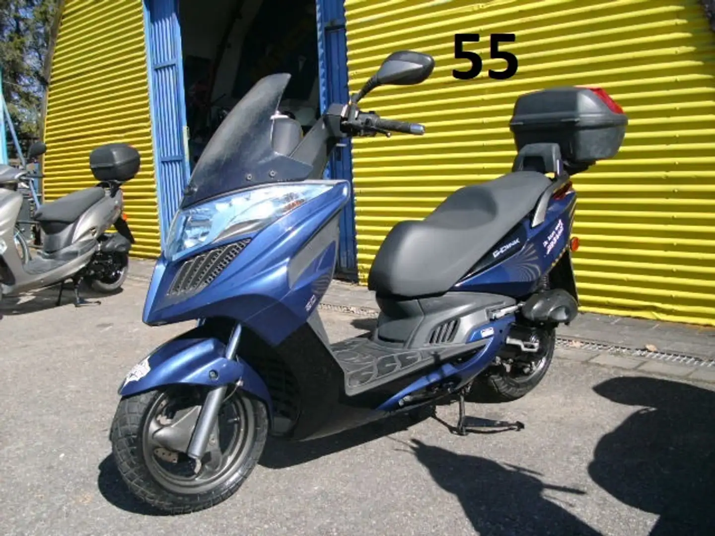 Kymco Grand Dink 50 New Gdink (2.Stück ) 80 Gebrauchte im Bestand Grau - 2