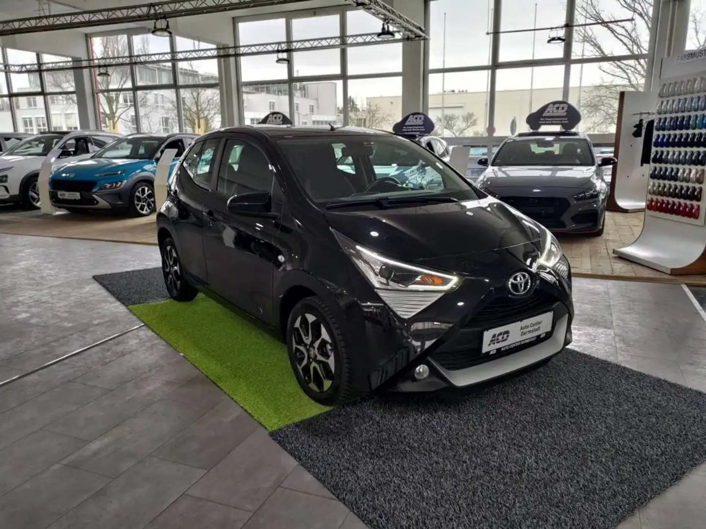 Toyota Aygo 1,0 *KLIMA*CARPLAY*KAMERA*GARANTIE* Schwarz - 2