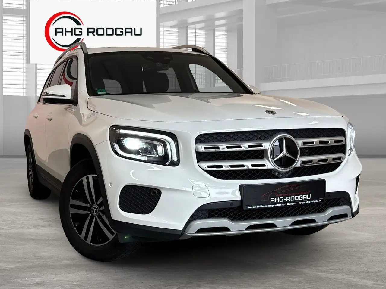 Mercedes-Benz GLB 200