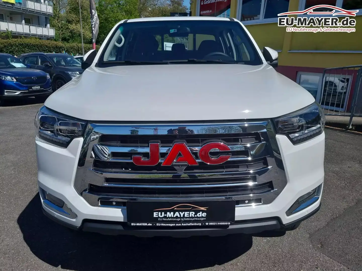 JAC 8 PRO PICK UP 4x4 1x Vorlauf Negru - 2