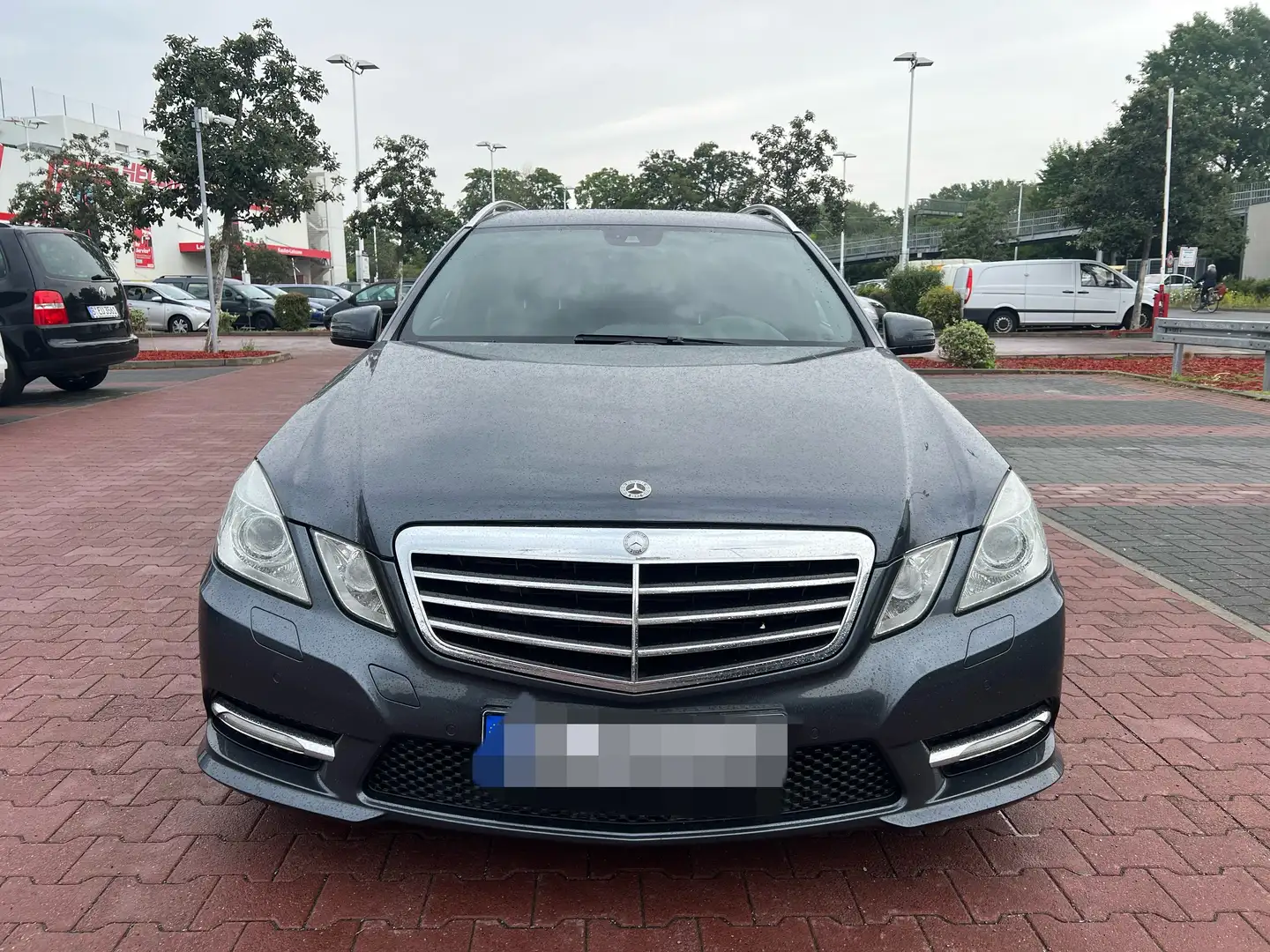 Mercedes-Benz E 350 E 350 T CDI 4Matic 7G-TRONIC Avantgarde Grau - 2