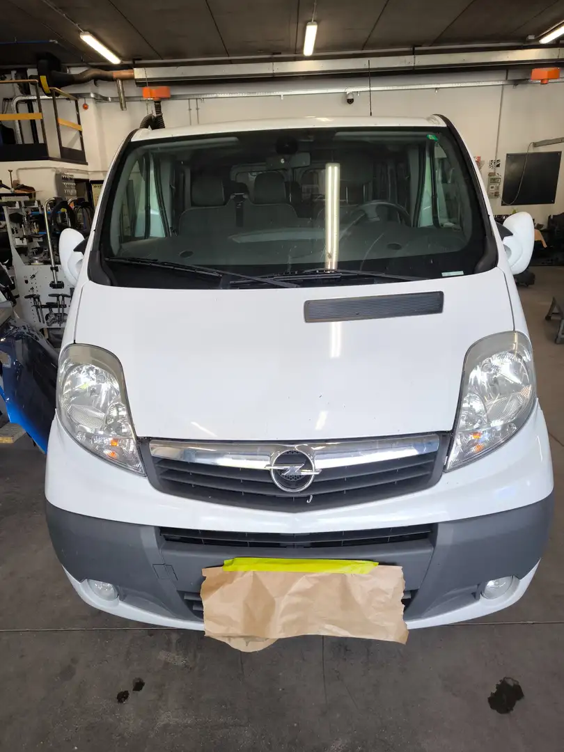 Opel Vivaro Bianco - 1
