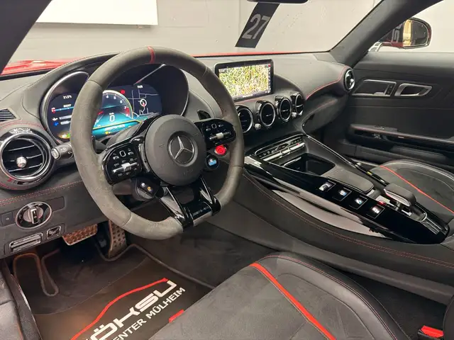 Mercedes-Benz Amg GT view 8