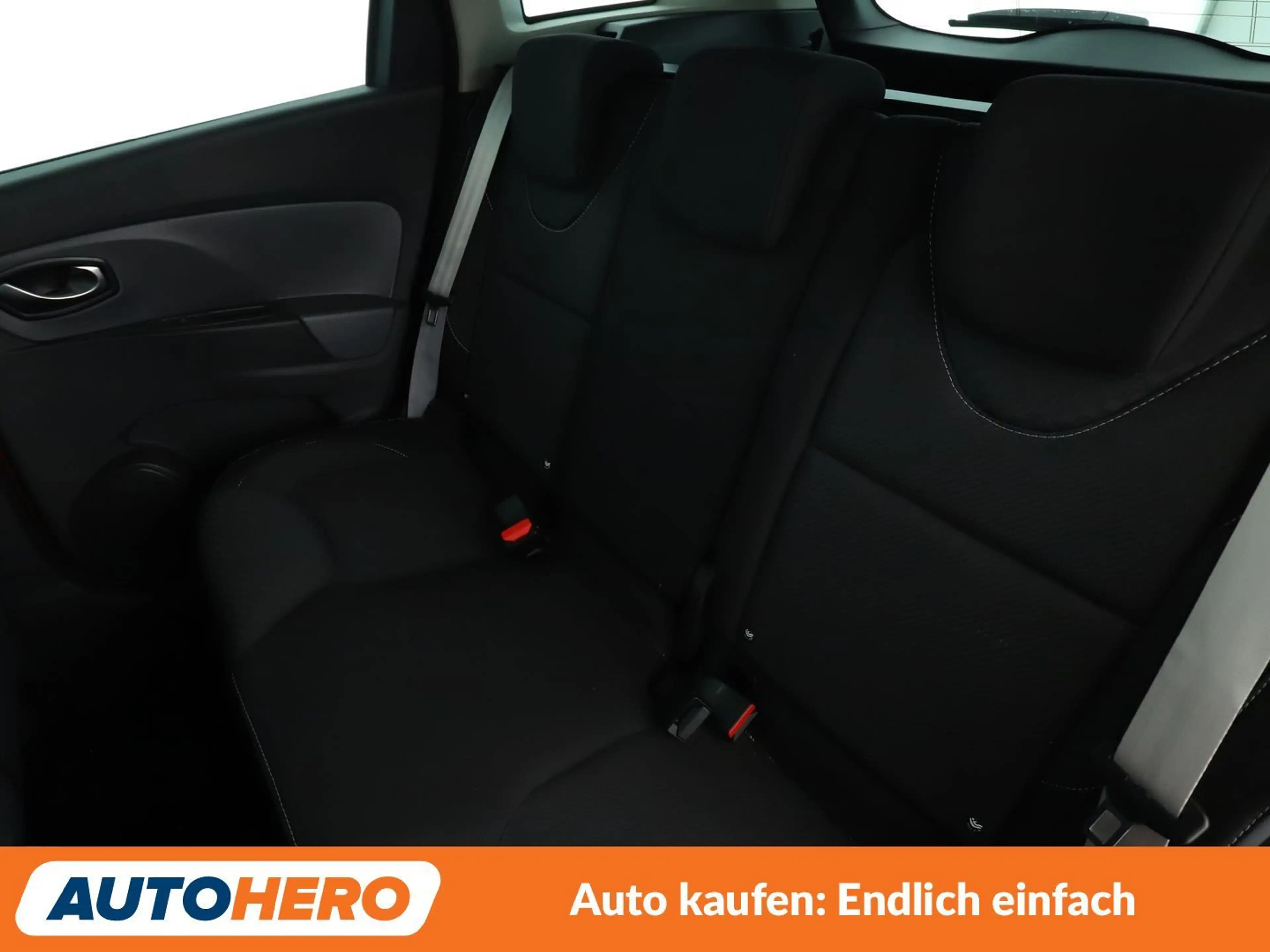 Renault Clio 1.2 TCe Energy GT — photo 14