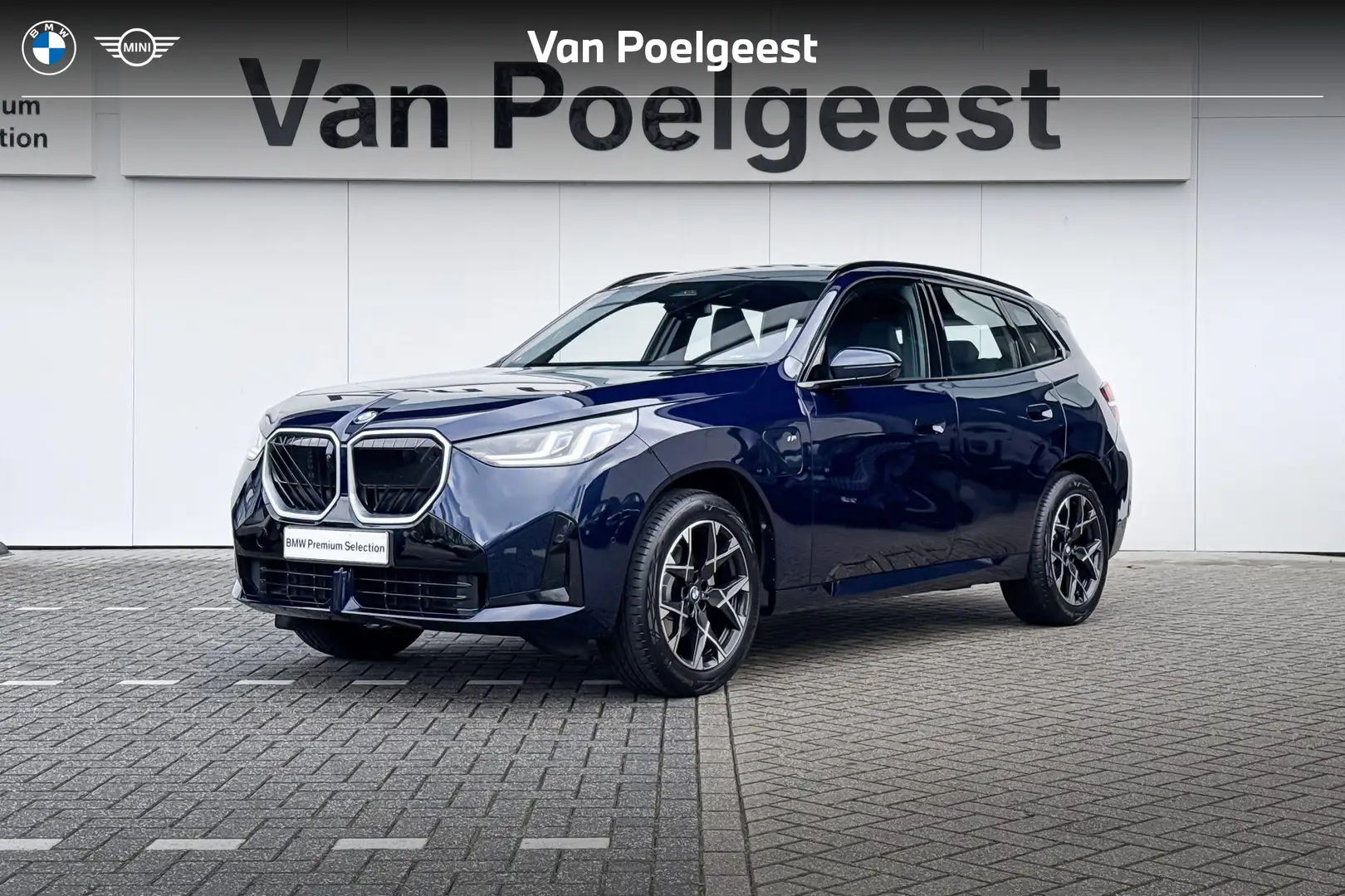 BMW X3 30e xDrive Trekhaak | M Sport | Panoramadak Blau - 1