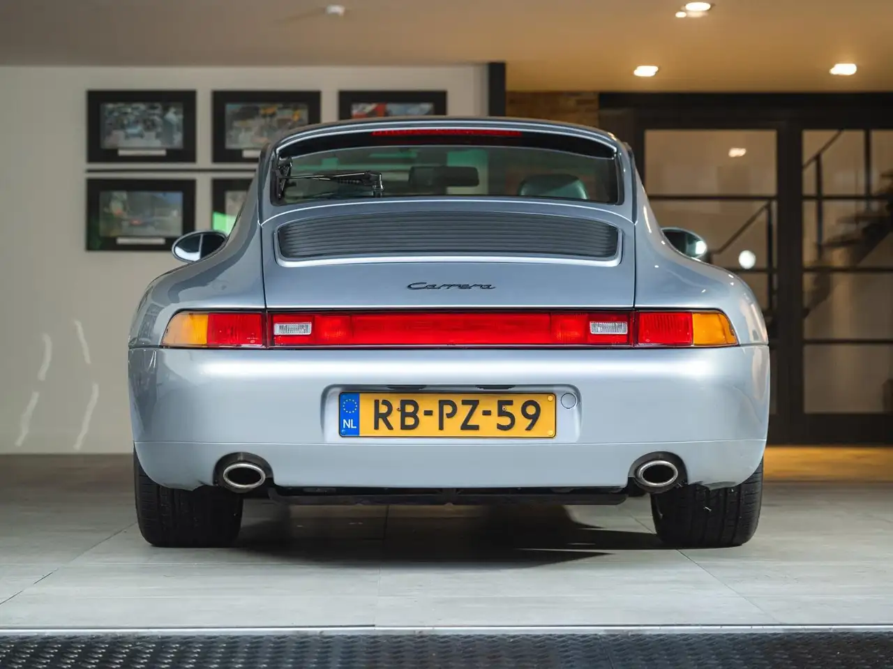 Porsche 993 Carrera 2 exclusive leather interior Cedar green, foto 3