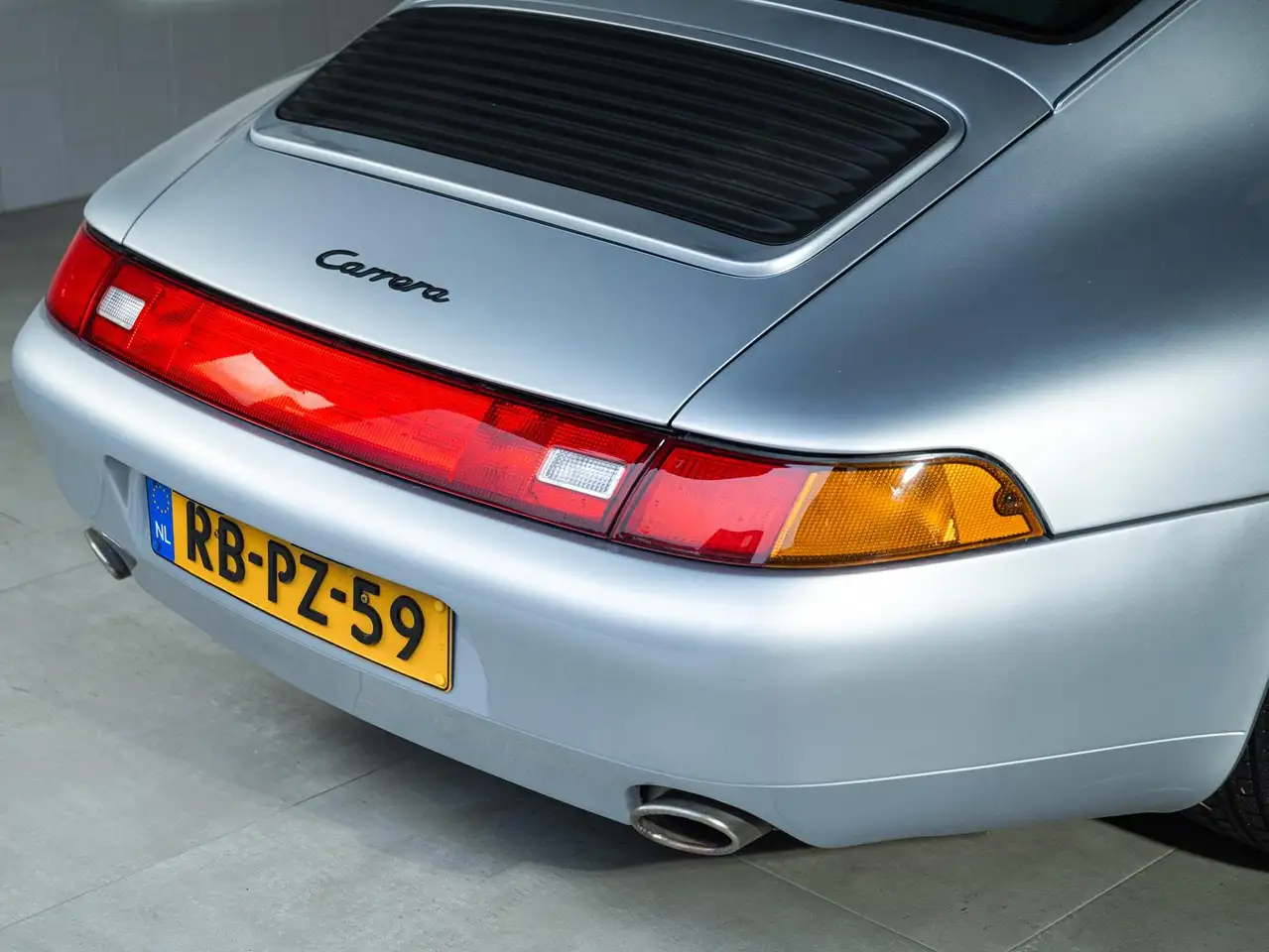Porsche 993 Carrera 2 exclusive leather interior Cedar green, foto 4