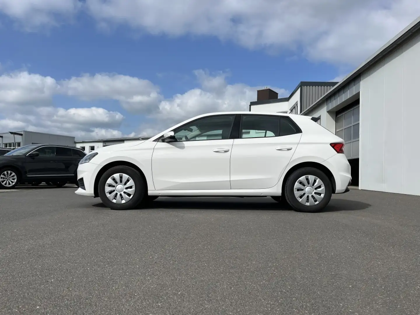Skoda Fabia 1.0 TSI Active 101€ m. 20% Anzahlung DAB PDC LED Weiß - 2