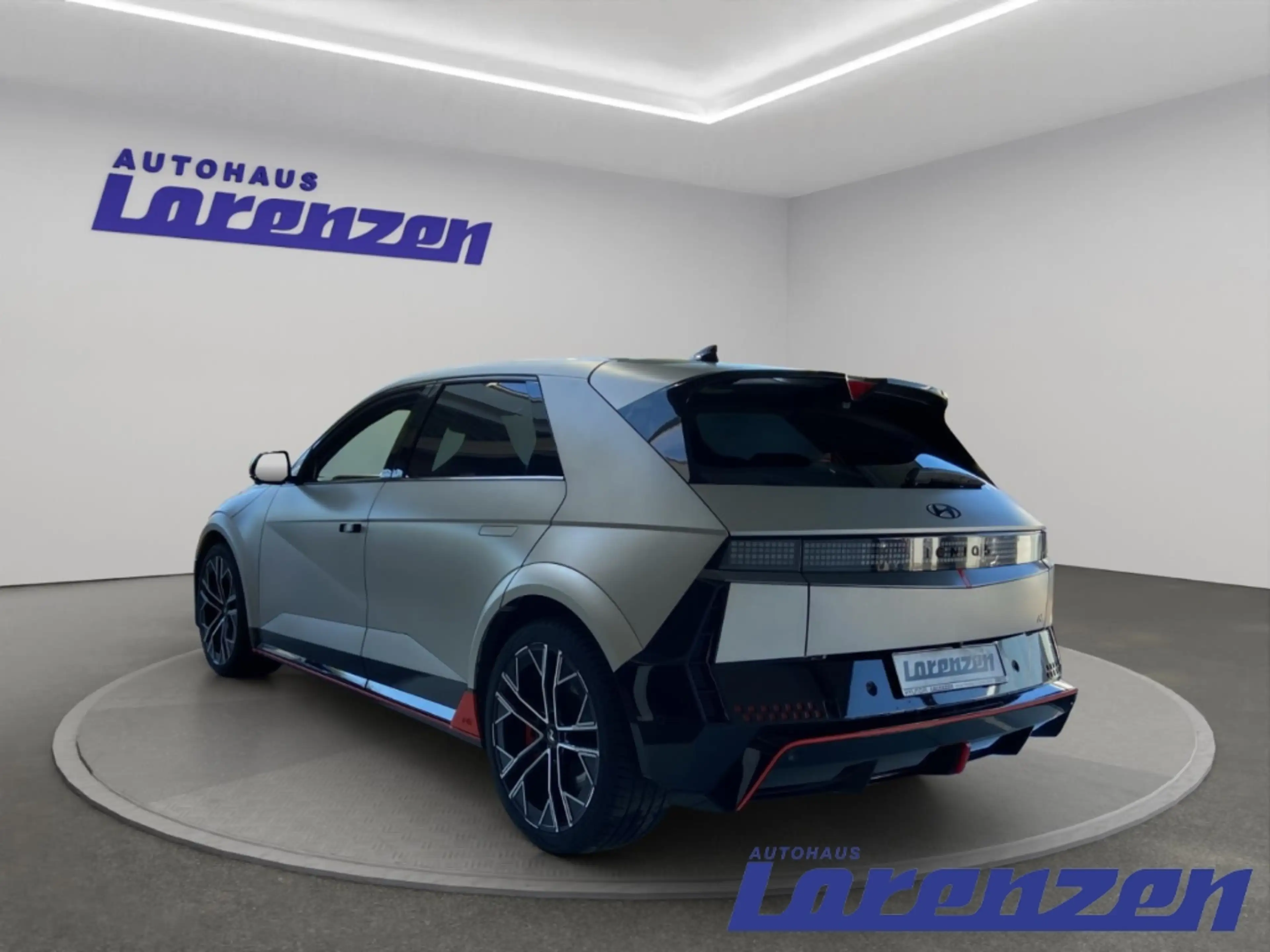 Hyundai IONIQ 5 Elektro 84kWh (609 PS) 4WD Sitz-Paket HUD Navi Dig — photo 6