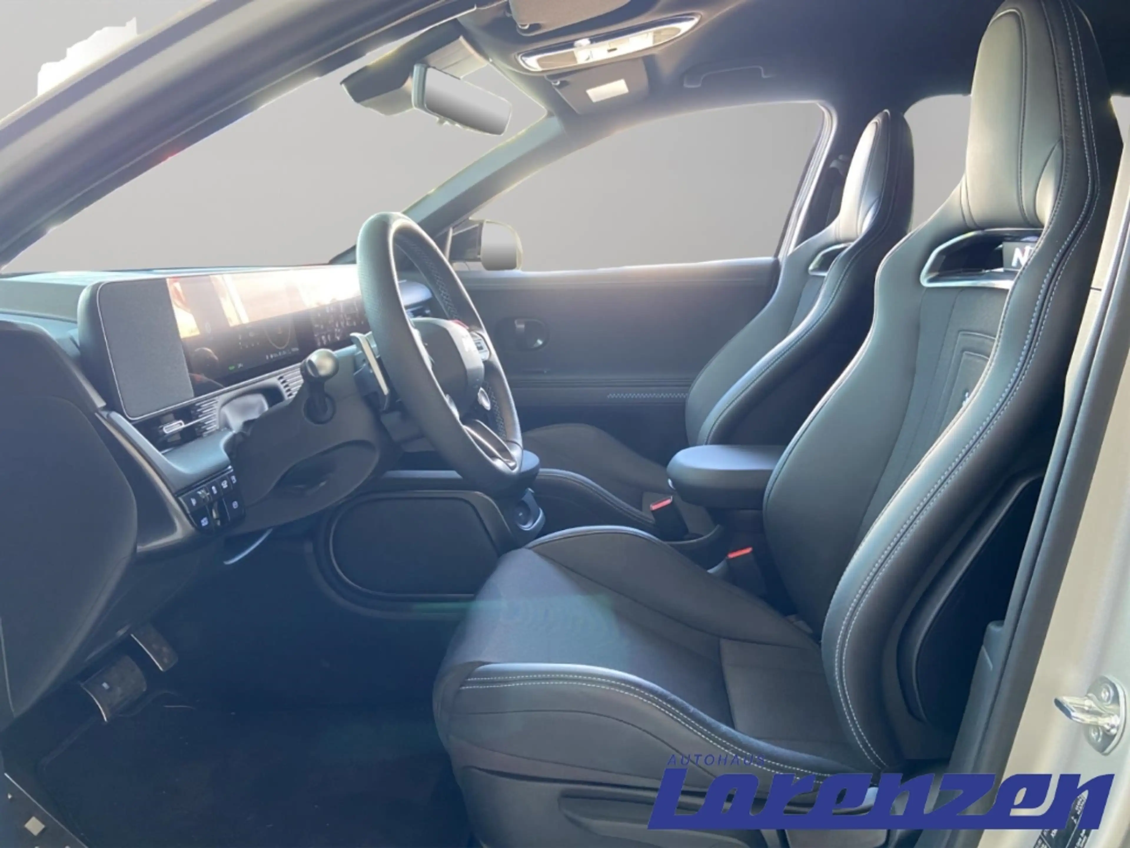 Hyundai IONIQ 5 Elektro 84kWh (609 PS) 4WD Sitz-Paket HUD Navi Dig — photo 11