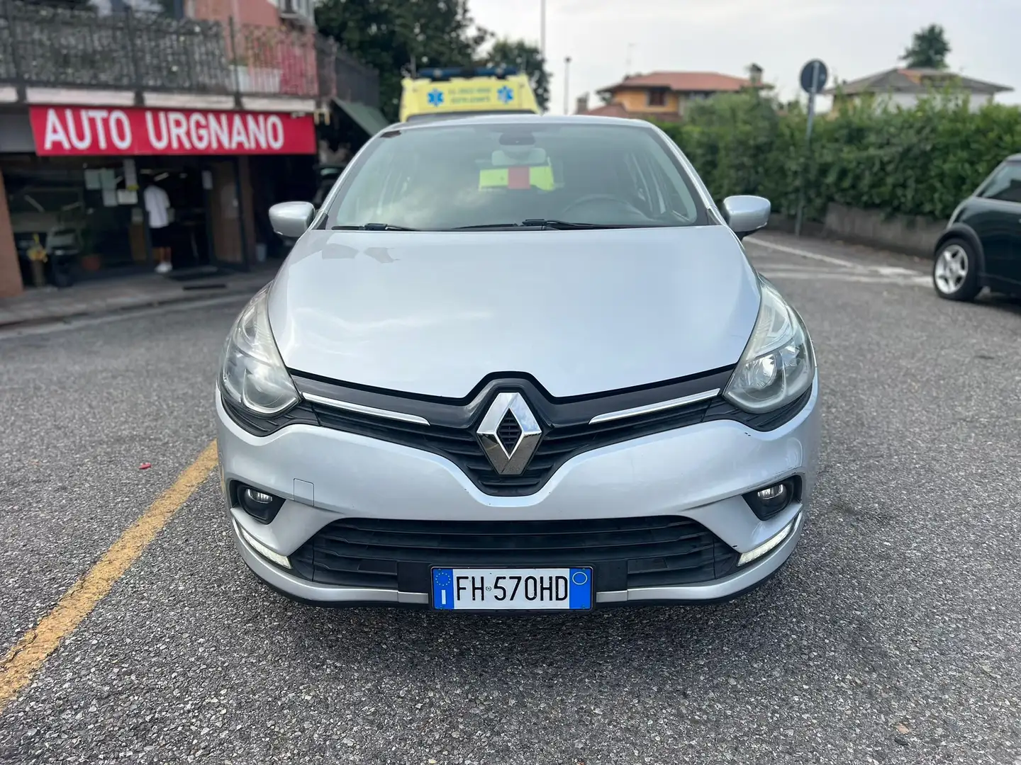 Renault Clio Clio 1.2 16v Intens 75cv Argento - 2