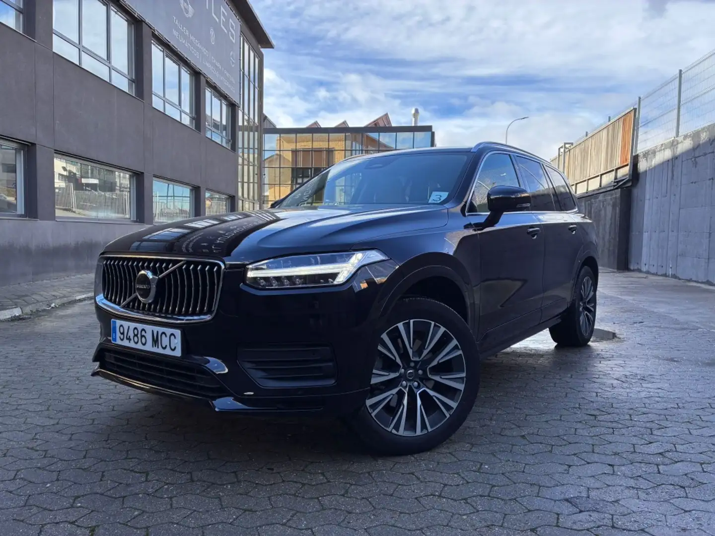 Volvo XC90 B5 Core AWD Aut. Negro - 2