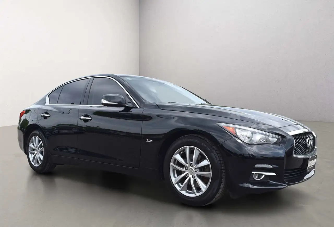 Infiniti Q50 2016