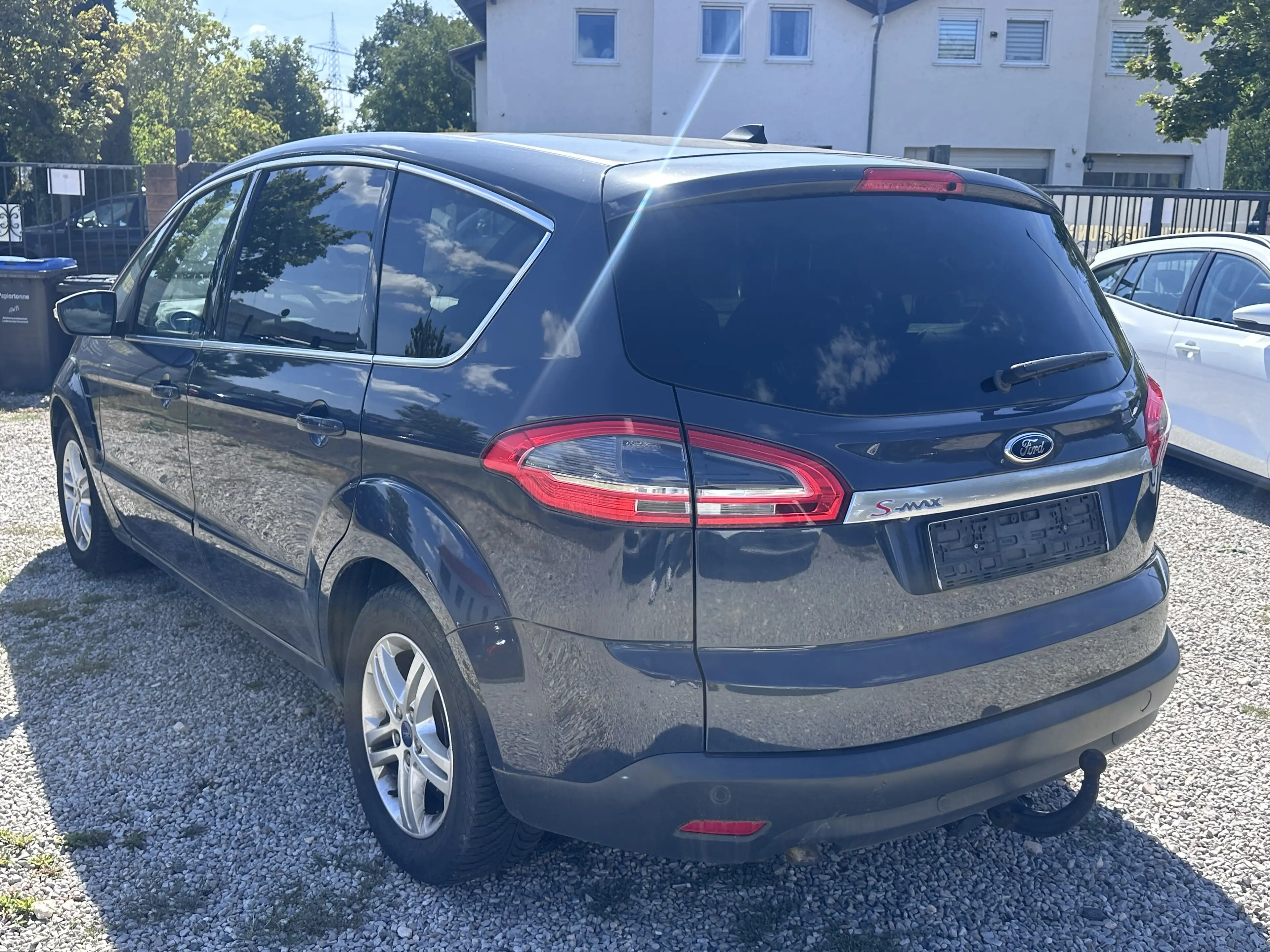 Ford S-Max Titanium — photo 7