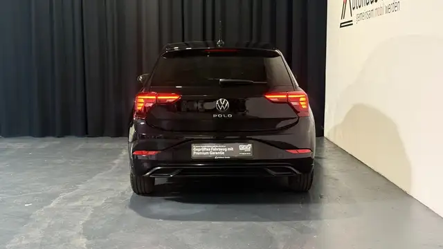 Volkswagen Polo view 10