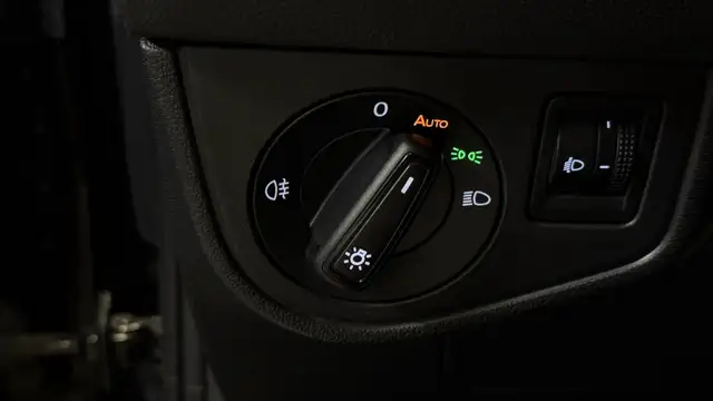 Volkswagen Polo view 23