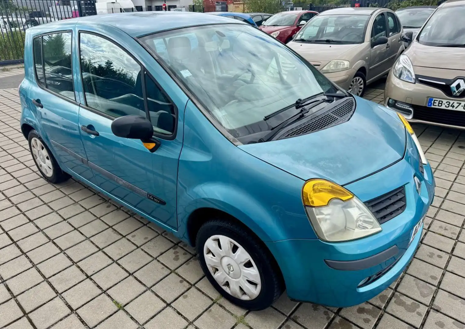 Renault Modus 1.4i 100ch Confort expression Clim Blau - 2