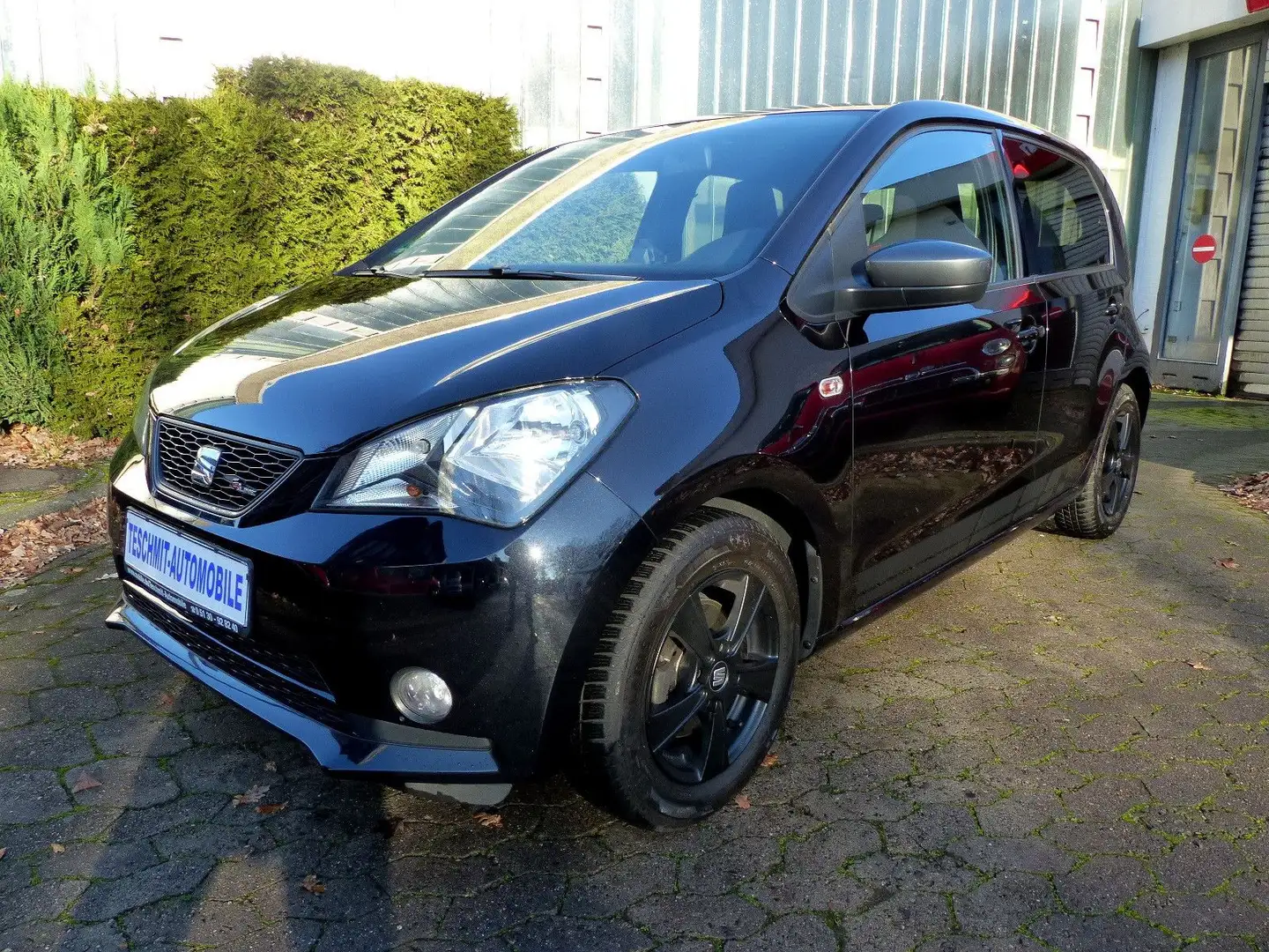 SEAT Mii FR-Line/Glasdach/PDC/Bluetooth/Sitzheiz/2.Hd Schwarz - 2