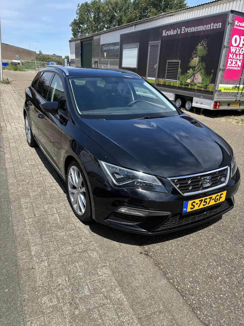 SEAT Leon 1.5 TSI FR Ult.Edition Bl Zwart - 2