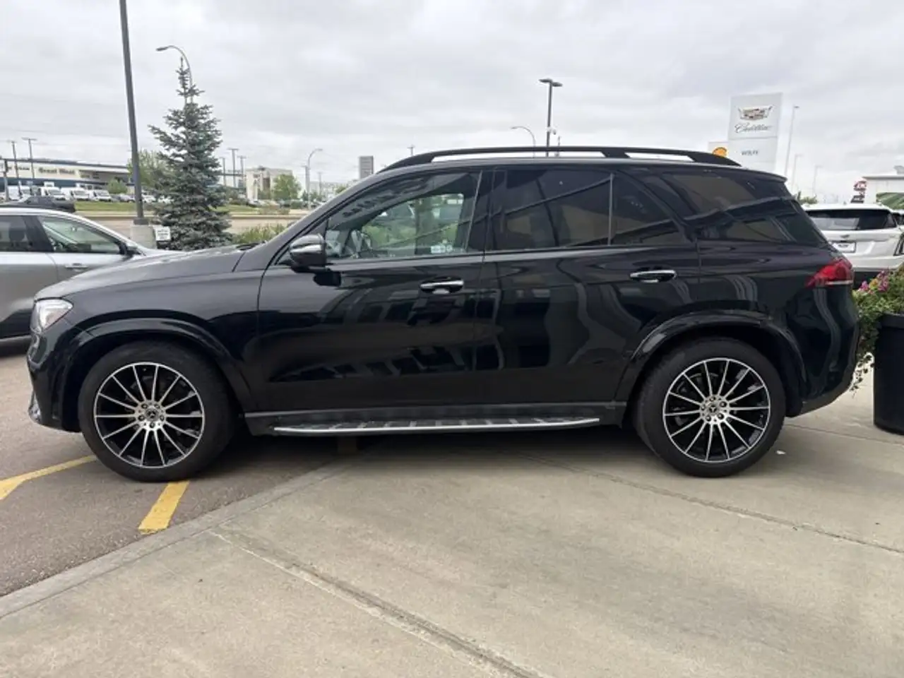 Mercedes-Benz GLE снимка Mercedes-Benz GLE