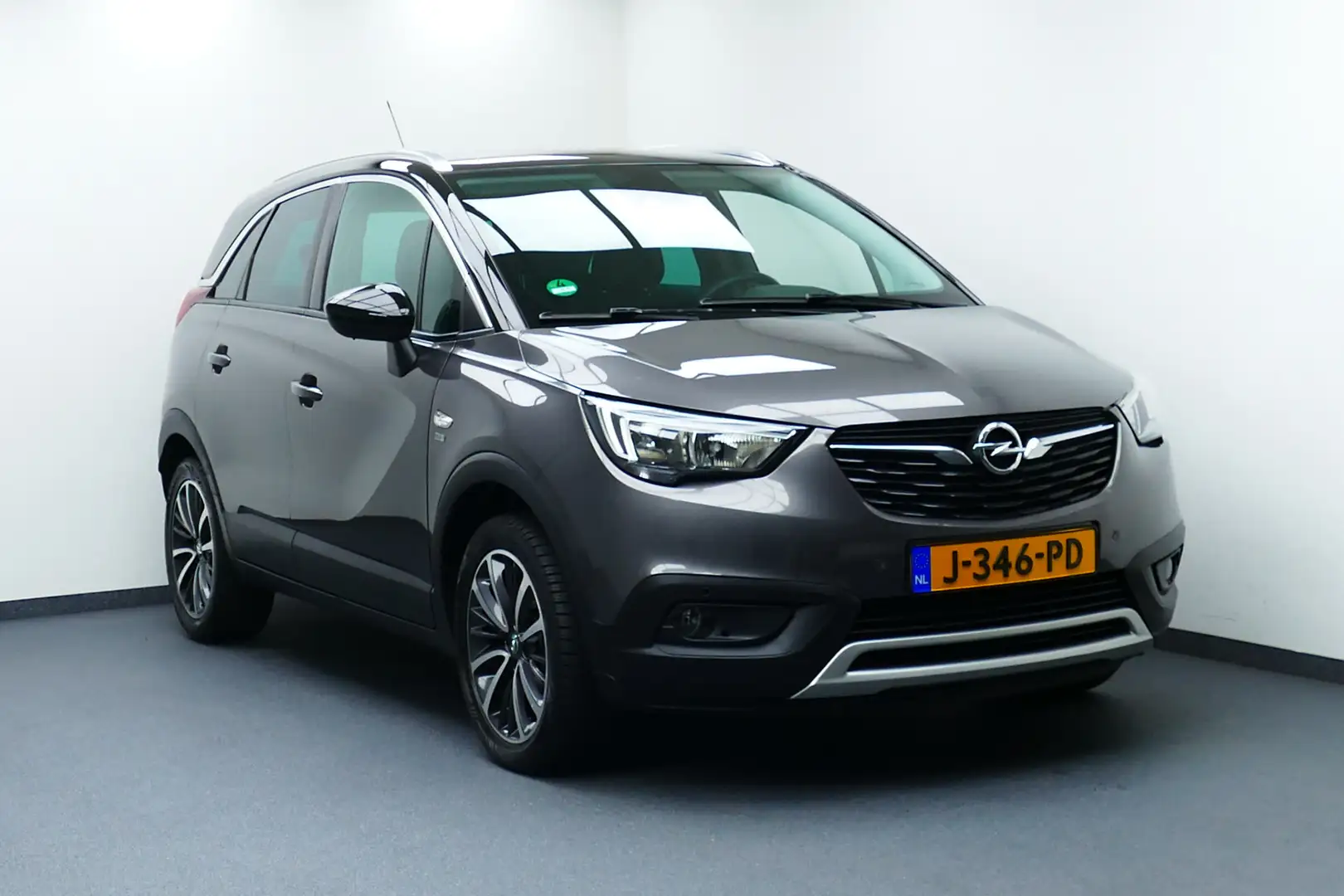 Opel Crossland X 1.2 110Pk Turbo Innovation. Camera, Haak, Clima, C Grijs - 1