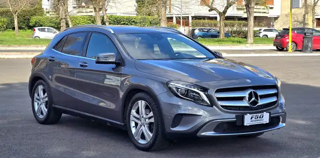 Mercedes-Benz GLA 220 d (cdi) Premium 4matic 170cv auto Uniprò