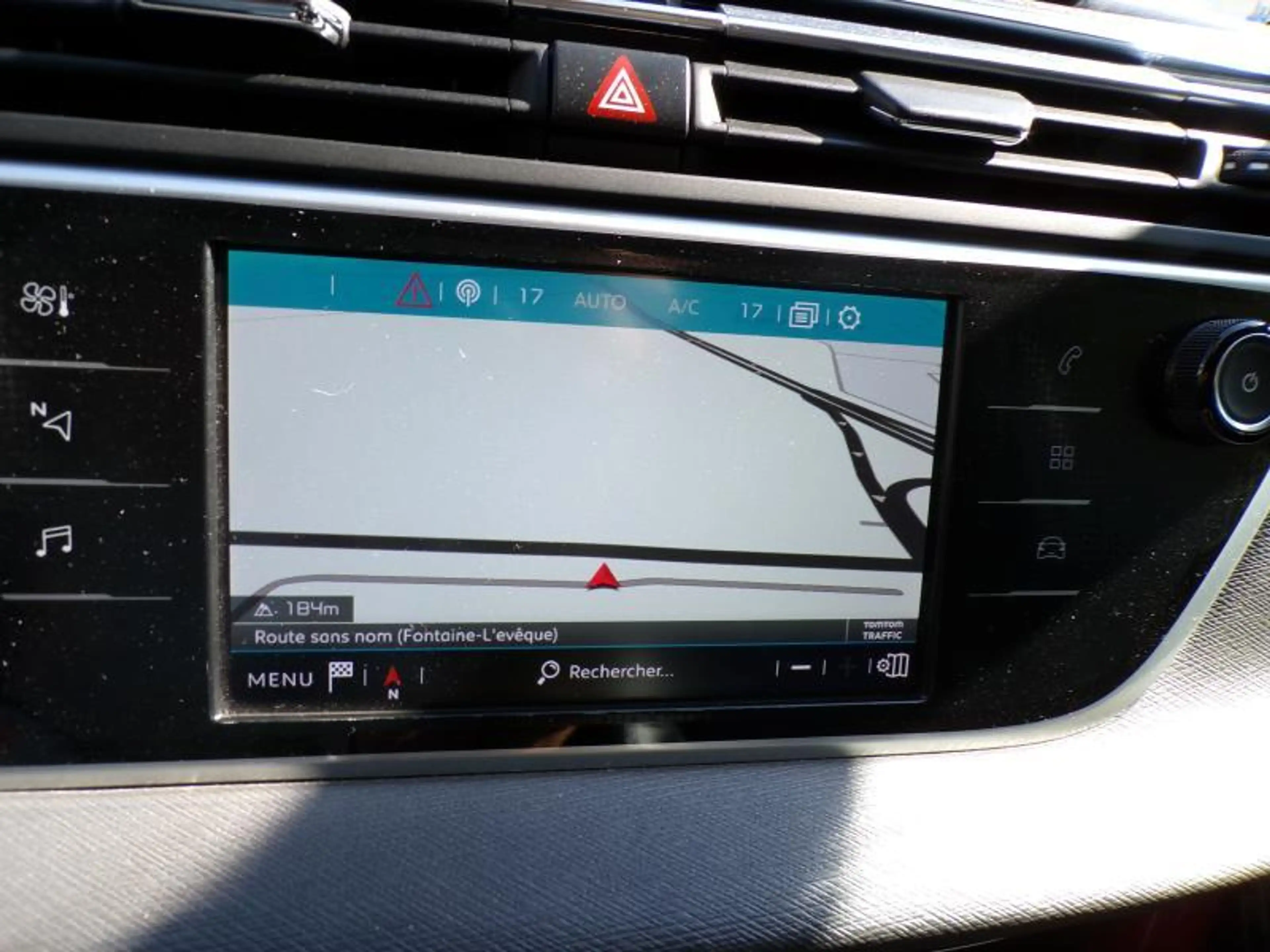 Citroen C4 Picasso 1.2 131cv Noir 03/17 Airco GPS Camera Cruise — photo 9