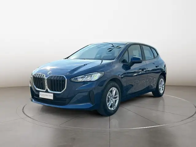 BMW 220