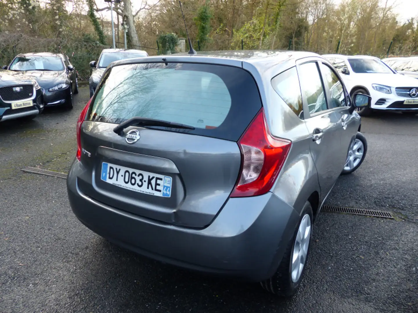 Nissan Note 1.2 80CH ACENTA Gris - 2
