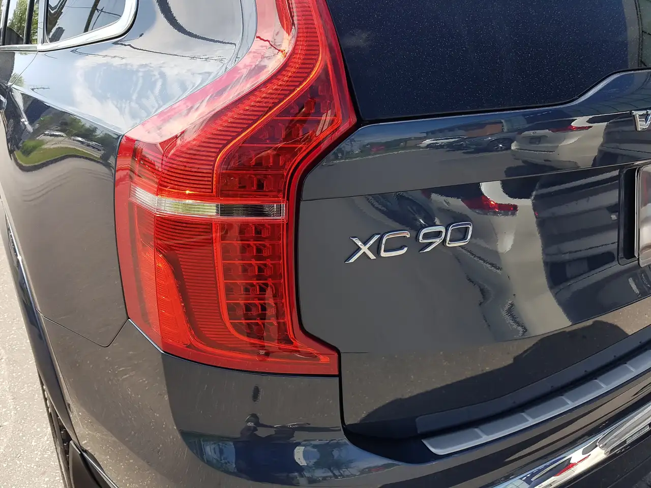 Volvo XC90 снимка Volvo XC90