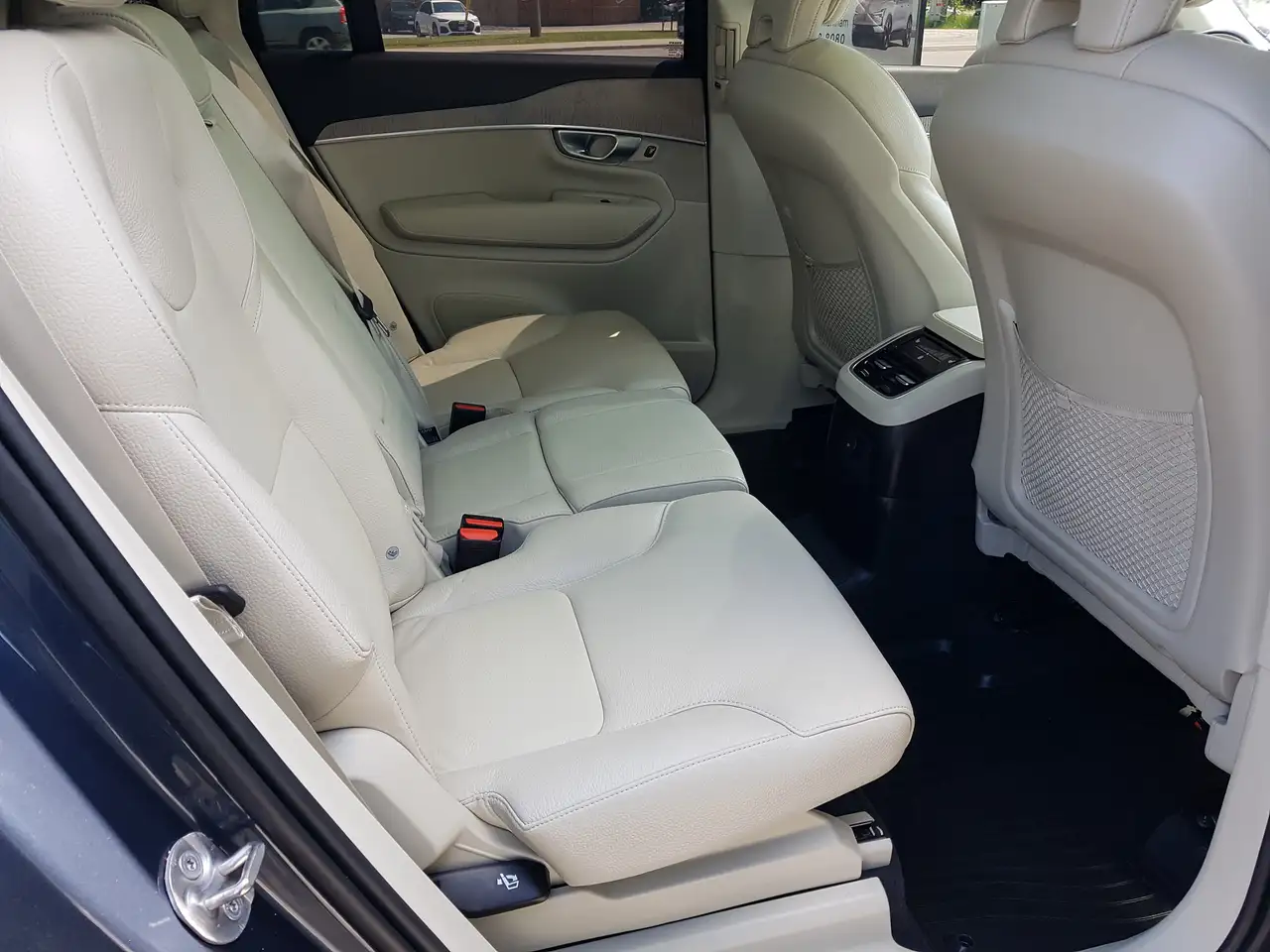 Volvo XC90 снимка Volvo XC90