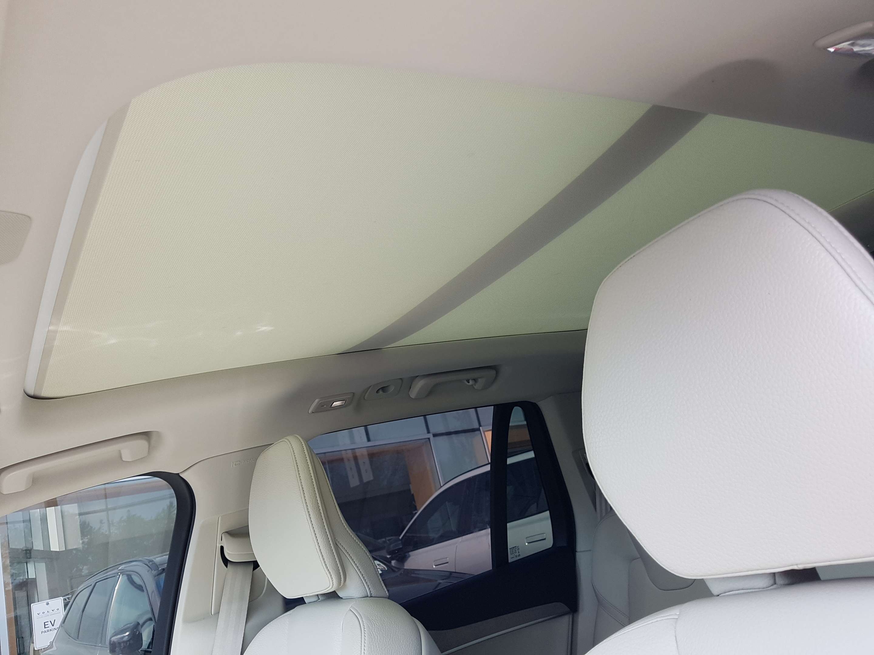 2024 Volvo XC90 T8 eAWD PHEV Plus Bright Theme 7-Seater thumb 39