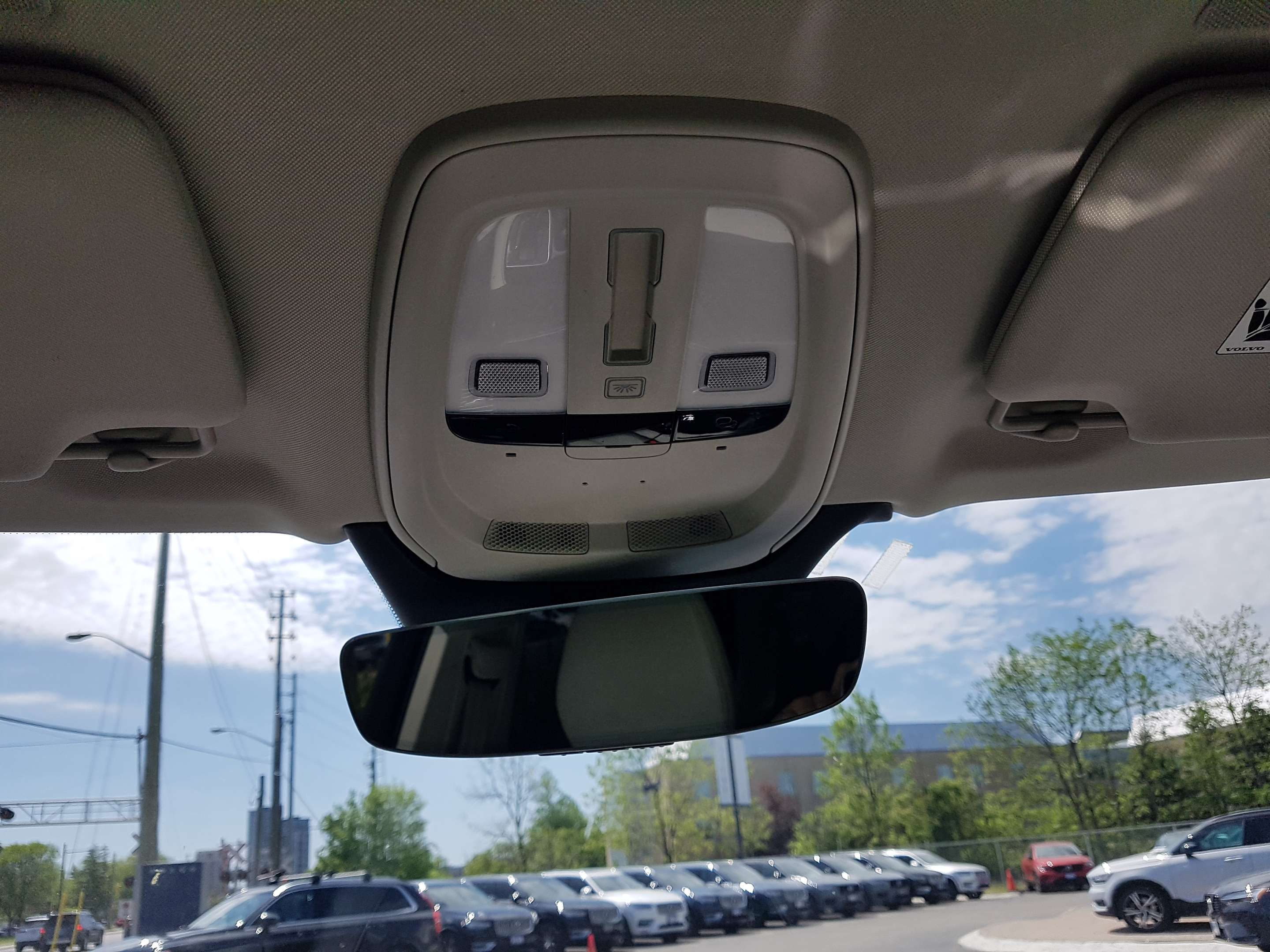 2024 Volvo XC90 T8 eAWD PHEV Plus Bright Theme 7-Seater thumb 25