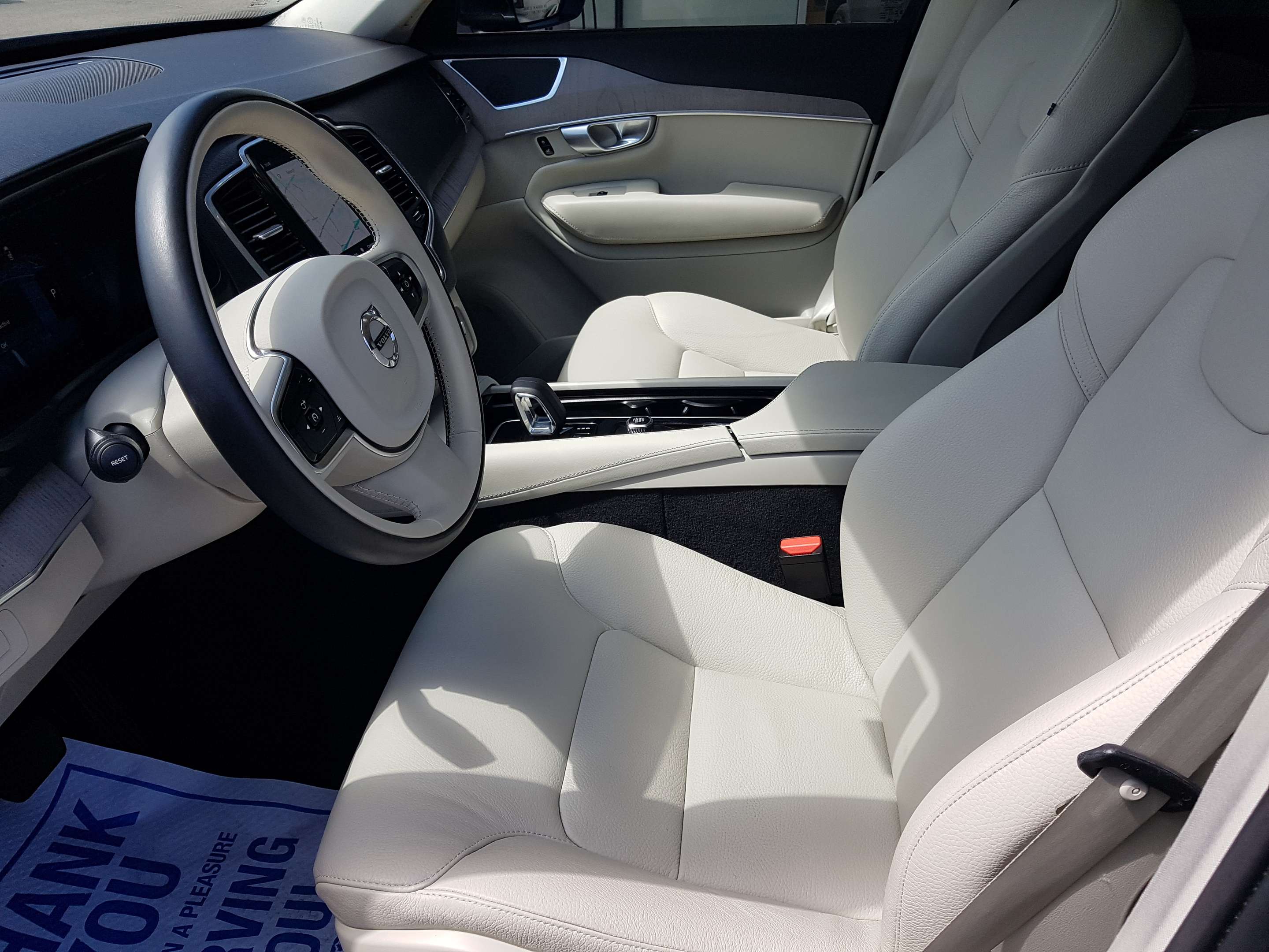 2024 Volvo XC90 T8 eAWD PHEV Plus Bright Theme 7-Seater thumb 37