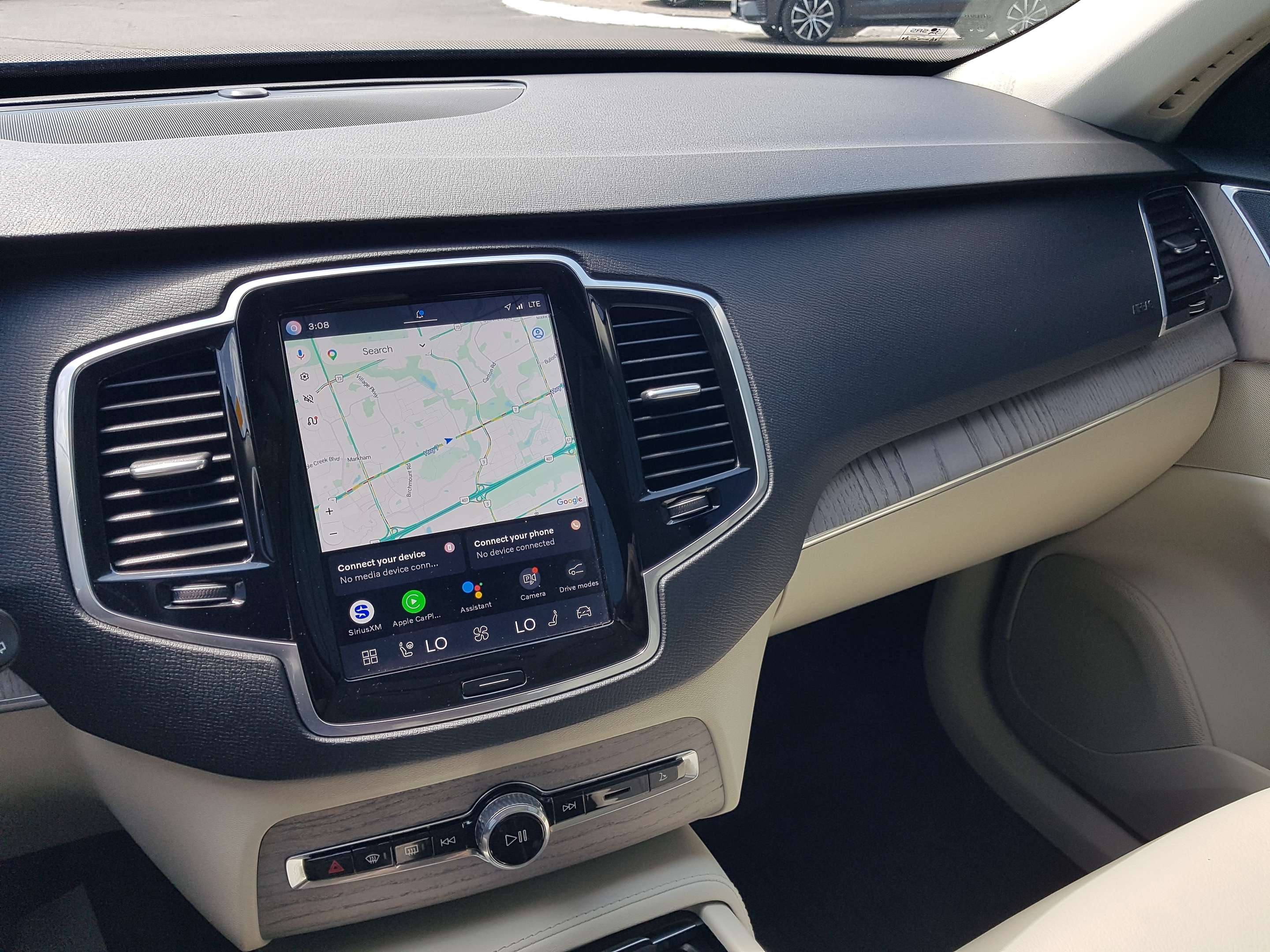 2024 Volvo XC90 T8 eAWD PHEV Plus Bright Theme 7-Seater thumb 44