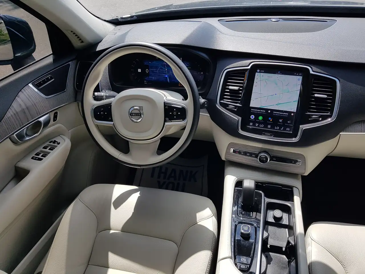 Volvo XC90 снимка Volvo XC90