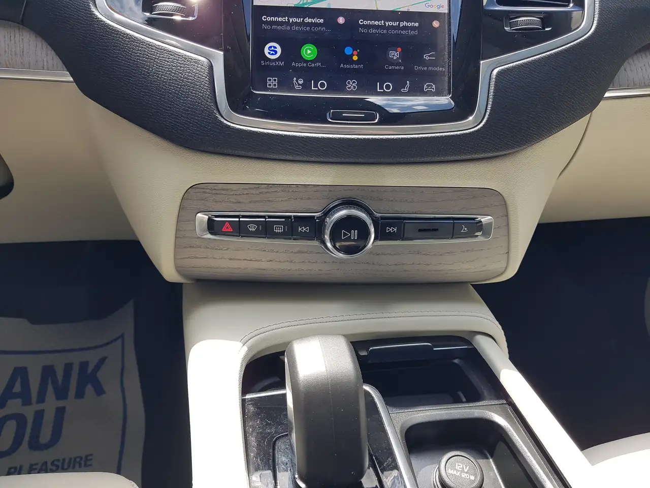 Volvo XC90 снимка Volvo XC90