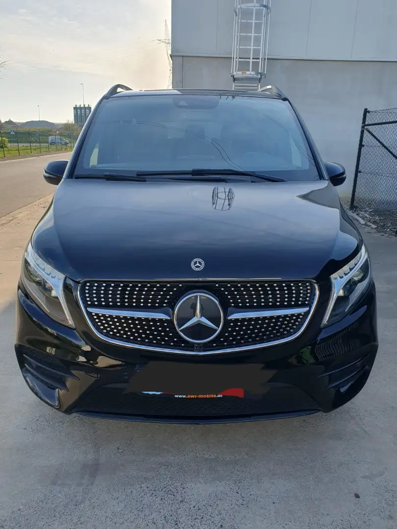 Mercedes-Benz V 220 d LWB (EU6AP) - 1