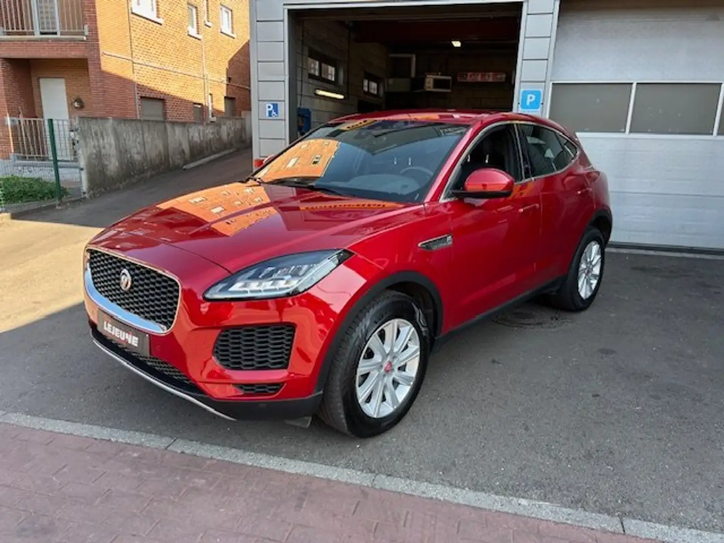 Jaguar E-Pace 2.0 D (EU6.2) - Très belle! Garantie Rood - 1