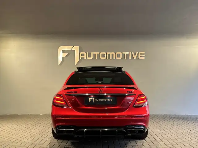 Mercedes-Benz E-Class view 11