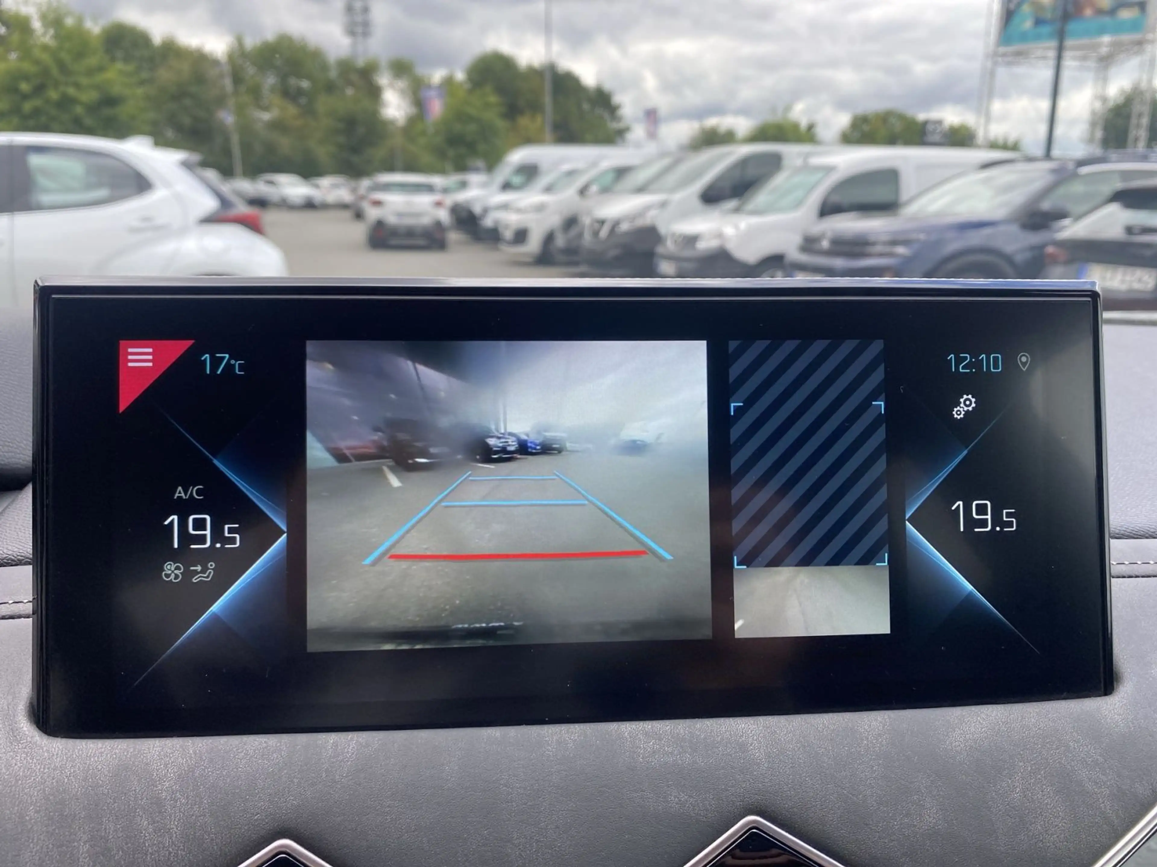 DS Automobiles DS 3 3 Crossback E-Tense Elektromotor E-Tense Riv — photo 14
